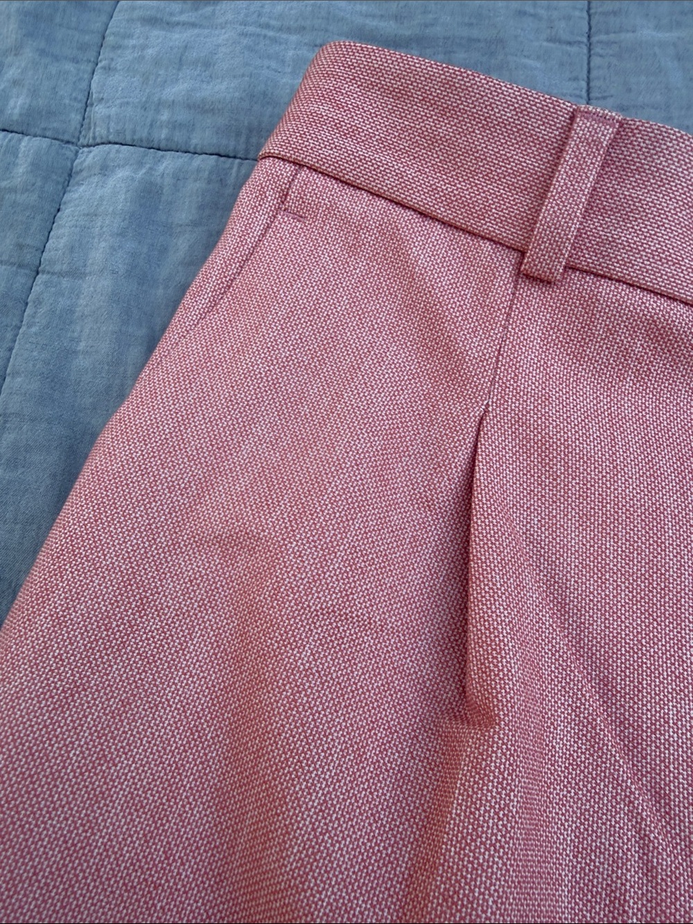 Banana Republic Coral Pink Wide-Leg Dress Pants - Picture 4 of 4